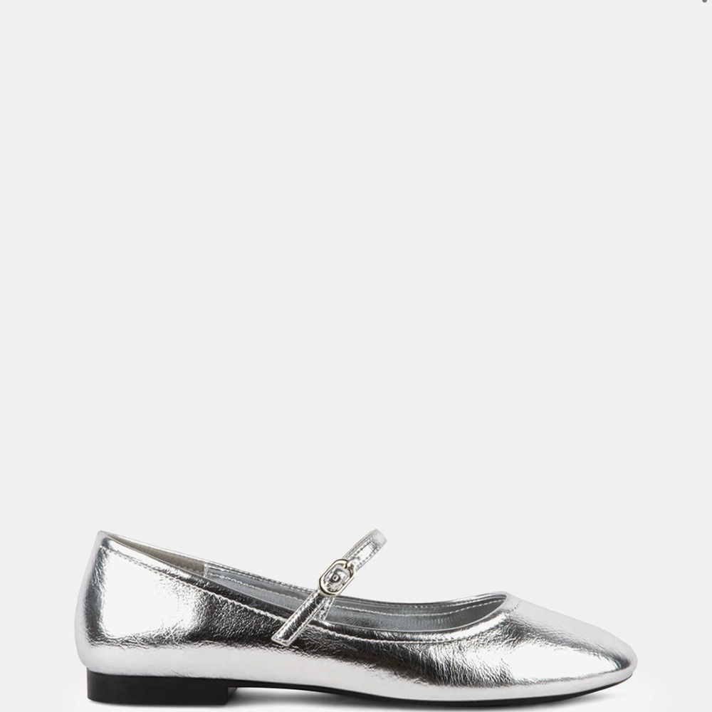 Steve Madden Silver Flats